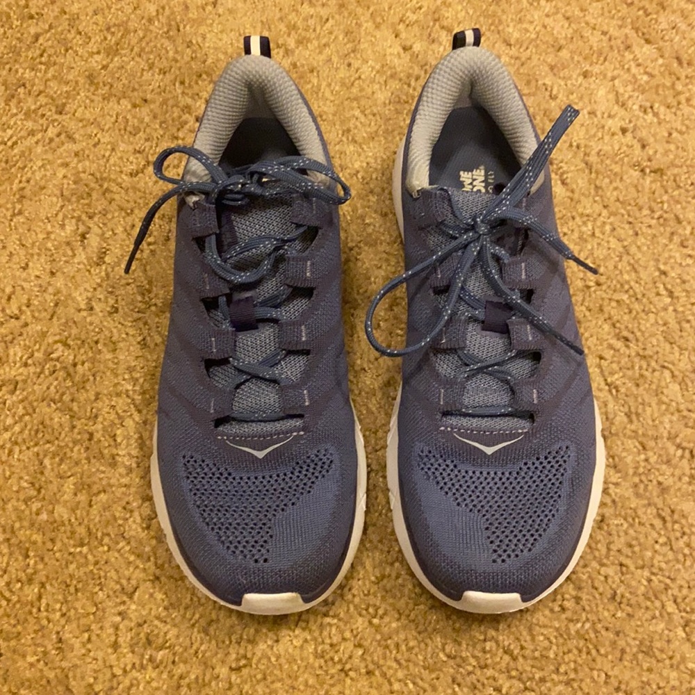 Hoka one one hupana